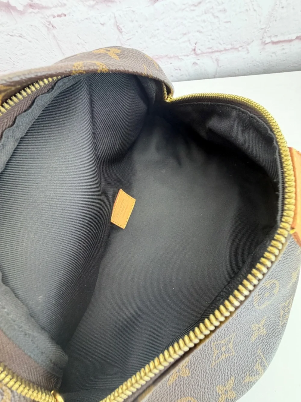 Louis Vuitton Bumbag Monogram Crossbody Belt Bag